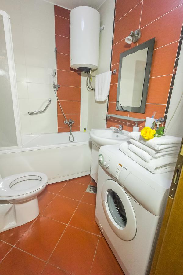 Stan Na Dan Banja Luka Apartment Exterior foto