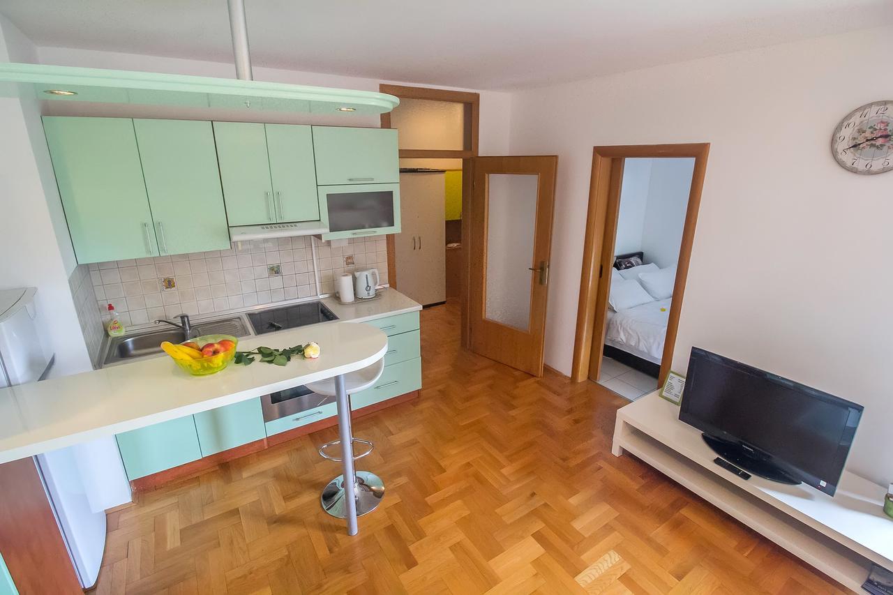 Stan Na Dan Banja Luka Apartment Exterior foto