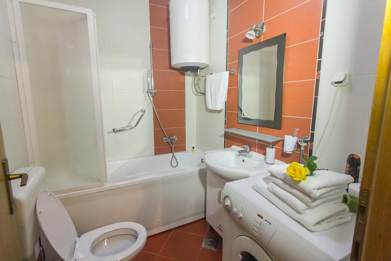 Stan Na Dan Banja Luka Apartment Exterior foto